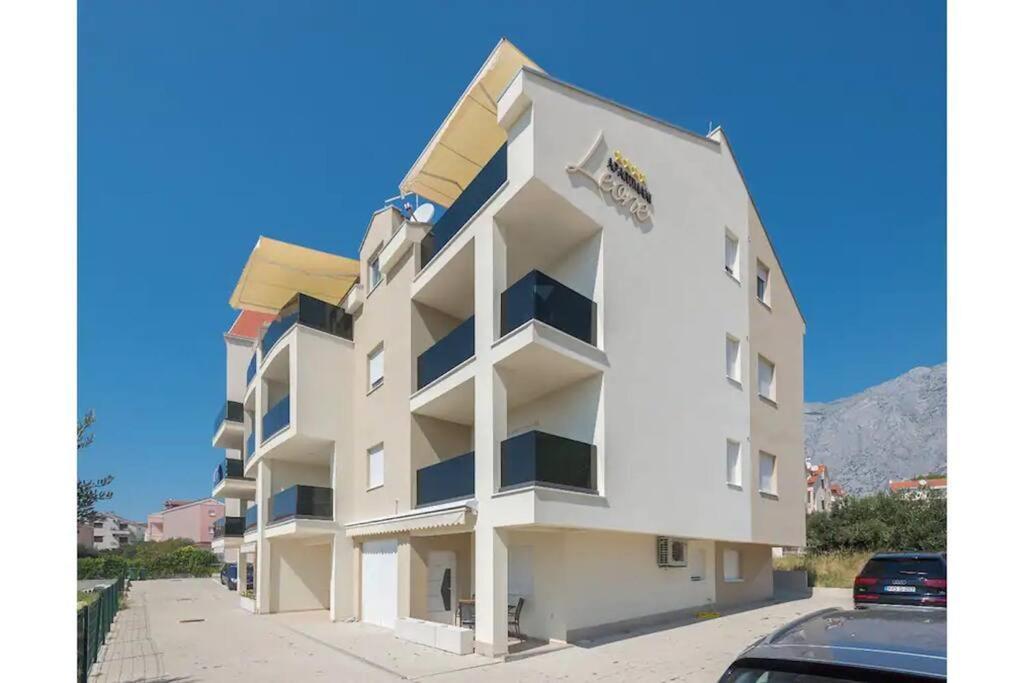Apartment Hrvoje -Nur 50M Bis Zum Meer - Makarska Exklusiv Проманья Экстерьер фото